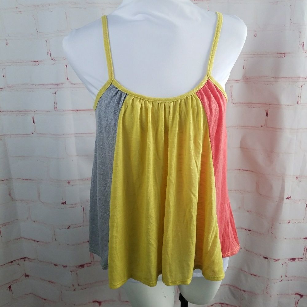 3/$25 Paper Crane papercrane colorblock tank top s